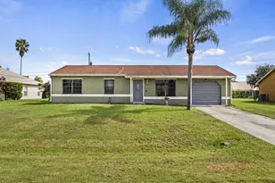 621 SW Stillman Ave, Port Saint Lucie, FL 34953 - Photo 1
