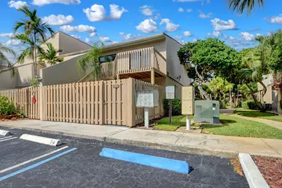 614 Executive Center Drive, Unit #205, West Palm Beach, FL 33401 - Photo 1