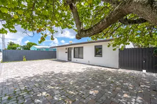 5008 Parker Ave, West Palm Beach, FL 33405 - Photo 1