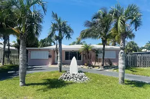 467 NE 31st St, Boca Raton, FL 33431 - Photo 1