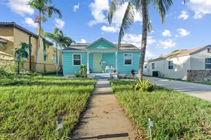 916 30th Ct, West Palm Beach, FL 33407 - Photo 1