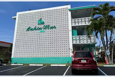 131 Shore Court, Unit #C2, North Palm Beach, FL 33408 - Photo 1