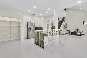 36 Monterey Pointe Dr, Palm Beach Gardens, FL 33418 - Photo 1