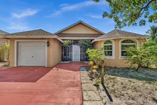 706 N C St, Lake Worth, FL 33460 - Photo 1