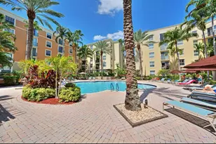 630 S Sapodilla Ave, West Palm Beach, FL 33401 - Photo 1