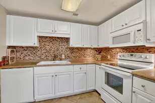 2024 Ainslie B Unit, Boca Raton, FL 33434 - Photo 1