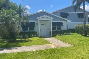 2110 S Spanish Trail Unit, Delray Beach, FL 33483 - Photo 1