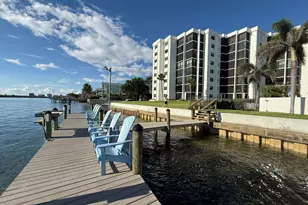 19800 Sandpointe Bay Dr, Tequesta, FL 33469 - Photo 1