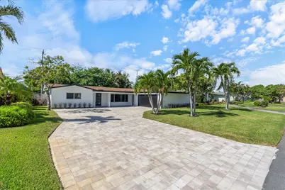 714 SW 25th Avenue, Boynton Beach, FL 33435 - Photo 1