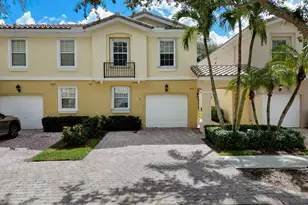 452 Capistrano Dr, Palm Beach Gardens, FL 33410 - Photo 1