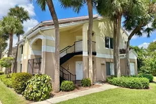 815 W Boynton Beach Blvd Unit, Boynton Beach, FL 33426 - Photo 1