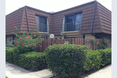 1302 Nebraska Avenue #9b, Fort Pierce, FL 34950 - Photo 1