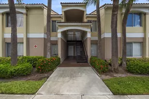 815 W Boynton Beach Blvd Unit, Boynton Beach, FL 33426 - Photo 1