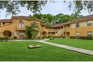 4783 Via Palm Lake Unit, West Palm Beach, FL 33417 - Photo 1