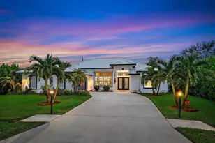 381 SW Hollyhock Dr, Port Saint Lucie, FL 34953 - Photo 1