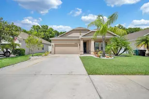 5335 NW Wisk Fern Cir, Port Saint Lucie, FL 34986 - Photo 1