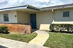2907 Ashley Dr W, West Palm Beach, FL 33415 - Photo 1