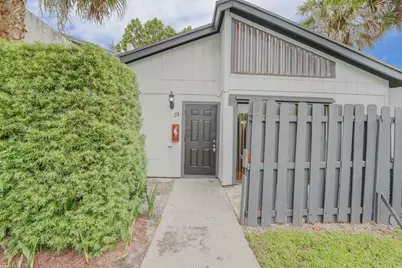 100 Sparrow Drive #19, Royal Palm Beach, FL 33411 - Photo 1