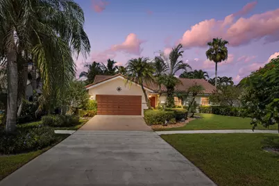 7463 W Country Club Boulevard, Boca Raton, FL 33487 - Photo 1