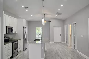 1558 W 26th Ct, Riviera Beach, FL 33404 - Photo 1