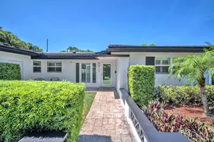 850 W Camino Real, Boca Raton, FL 33486 - Photo 1