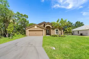 1581 SW Underwood Ave, Port Saint Lucie, FL 34953 - Photo 1