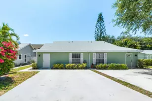 1478 Royal Forest Ct, West Palm Beach, FL 33406 - Photo 1