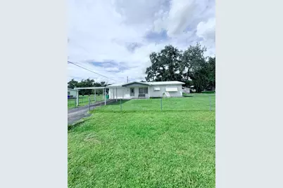 803 SE 13th Street, Okeechobee, FL 34974 - Photo 1