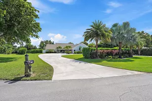 11 Loggerhead Ln, Tequesta, FL 33469 - Photo 1