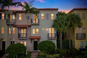 52 Via Floresta Dr, Boca Raton, FL 33487 - Photo 1