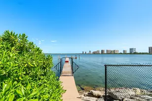 1031 Pine Point Rd, Singer Island, FL 33404 - Photo 1