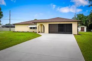 104 Lomas Ct, Port Saint Lucie, FL 34952 - Photo 1