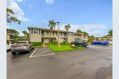 50 Stratford Lane #B, Boynton Beach, FL 33436 - Photo 1