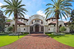 2055 Royal Palm Way, Boca Raton, FL 33432 - Photo 1