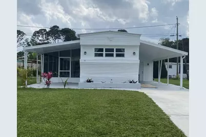 92 NE 15th Terrace, Stuart, FL 34994 - Photo 1