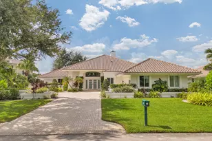 19 Sheldrake Ln, Palm Beach Gardens, FL 33418 - Photo 1