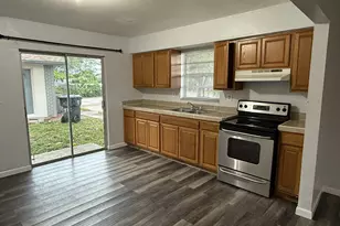 1110 S H St, Lake Worth, FL 33460 - Photo 1