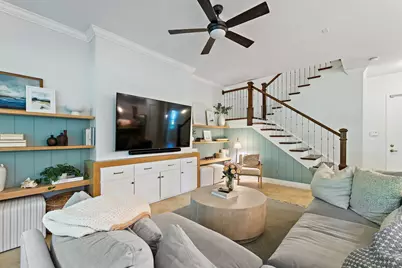 4033 Kingston Lane, Palm Beach Gardens, FL 33418 - Photo 1