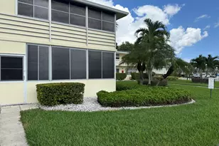 178 Sheffield Unit, West Palm Beach, FL 33417 - Photo 1
