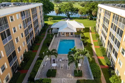 304 Golfview Road, Unit #405, North Palm Beach, FL 33408 - Photo 1