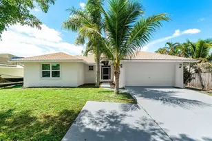 7600 Cocoanut Dr, Lake Worth, FL 33467 - Photo 1