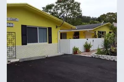 635 SW 14th Terrace, Fort Lauderdale, FL 33312 - Photo 1