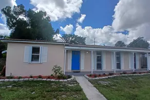 216 NE Prima Vista Blvd, Port Saint Lucie, FL 34983 - Photo 1