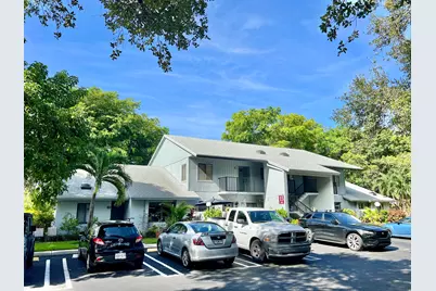 2565 SW 22nd Avenue #201, Delray Beach, FL 33445 - Photo 1