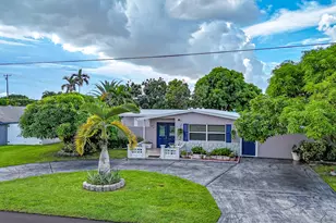 1110 SW 24th Ave, Boynton Beach, FL 33426 - Photo 1