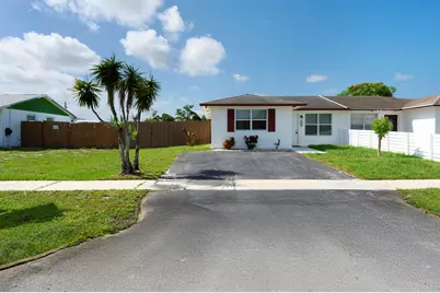5042 Grant Lane, West Palm Beach, FL 33415 - Photo 1