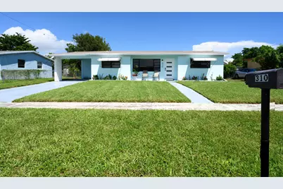 310 W 16th Way, Riviera Beach, FL 33404 - Photo 1