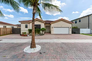 13454 SW 277th Ln, Homestead, FL 33032 - Photo 1