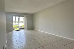 7101 Golf Colony Ct, Lake Worth, FL 33467 - Photo 1