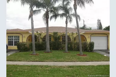 504 SE 13th Drive #A, Deerfield Beach, FL 33441 - Photo 1